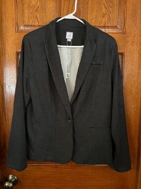 JC Penny XL Gray One Button Blazer NWT Long Sleeves Slits In Back